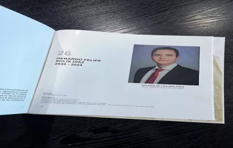 Continúa polémica por libro de contralores