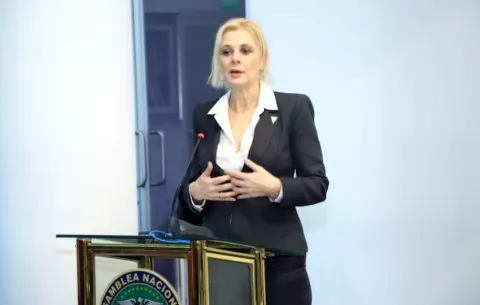 Apede presentó sus recomendaciones para mejorar el proyecto de reforma de la CSS