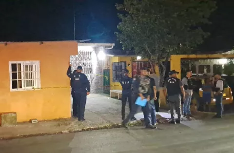 Hombre es asesinado dentro de su vivienda en Villa Alántico, Colón