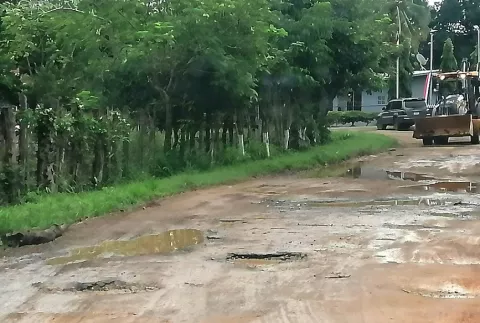 En Chitré exigen intervención urgente  por el deterioro crítico de las calles