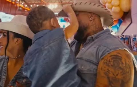 Jacky Guzmán y Dímelo Flow celebran el primer cumpleaños de su hijo London