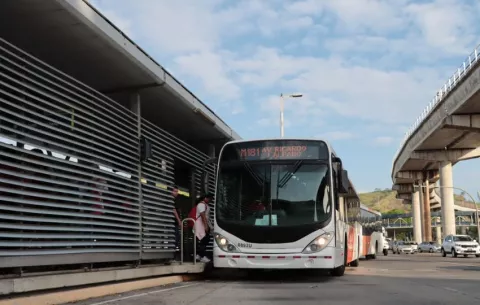 Flota de MiBus aumentó a 904 buses disponibles para operación