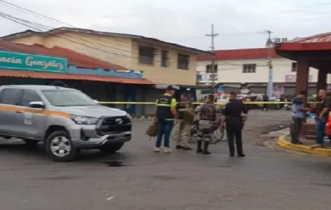 Detención para un hombre por el delito de homicidio por encargo contra un vendedor de guineos en Santiago