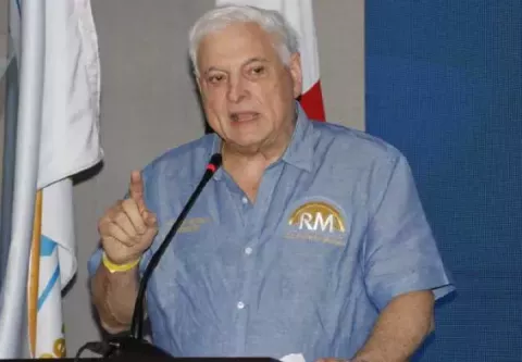Expresidentes Martinelli y Mireya le dan apoyo a Mulino