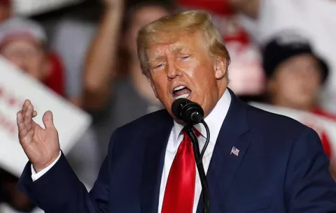 Trump anuncia a Kevin Cabrera como embajador en Panamá e insiste en la 'estafa' del Canal