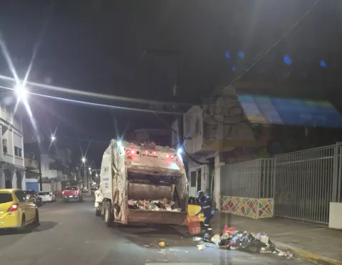 Colón: piden no colocar autos ni piscinas en la ruta de recolección de basura
