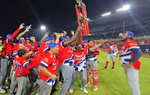 Águilas es el campeón de Probeis y jugará Serie de las Américas