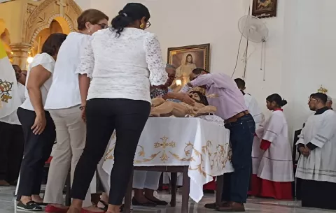 Inicia la peregrinación al templo San Juan Bautista en Antón