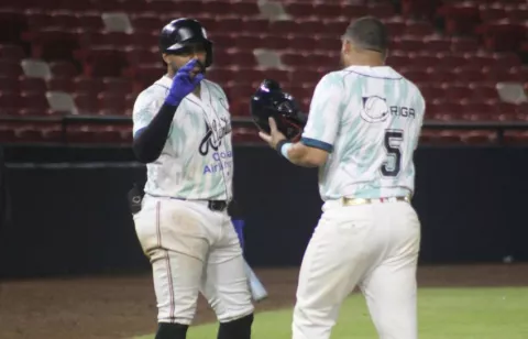 Atlánticos se pone a un juego para ganar el título en el torneo de Probeis 