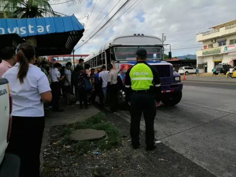 Transportistas de Capira se preparan para el carnaval