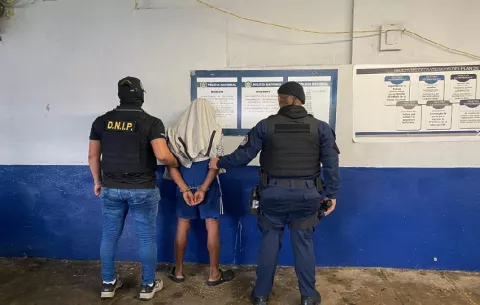 Lo atrapan con un arma de fuego ilegal en Cativá, Colón
