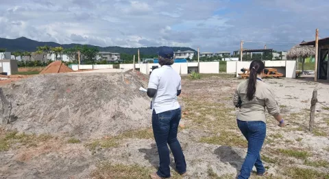 Investigan presunta apropiación de parte de frente de playa en el distrito de Chame