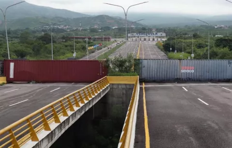 Venezuela mantendrá cerrada la frontera común con Colombia hasta el próximo lunes