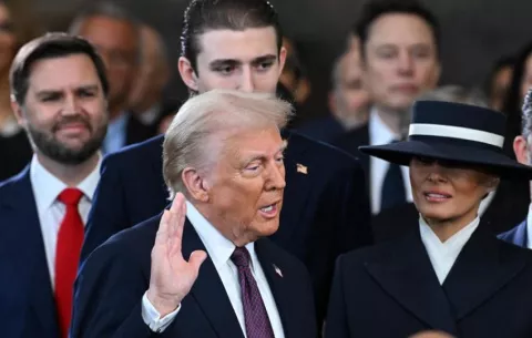 Donald Trump jura como presidente de Estados Unidos