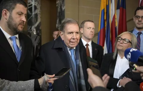 Edmundo González cancela su agenda en Estados Unidos tras el 'secuestro' de su yerno