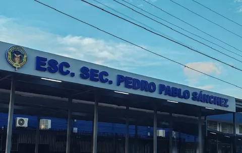 Hurto de cables afecta dos pabellones de la Escuela Secundaria Pedro Pablo Sánchez 