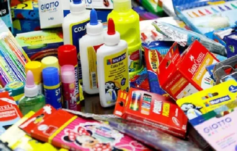 Acodeco insta a los consumidores a reportar irregularidades al comprar útiles escolares 