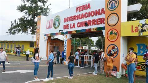 Feria de La Chorrera inicia en medio de polémica