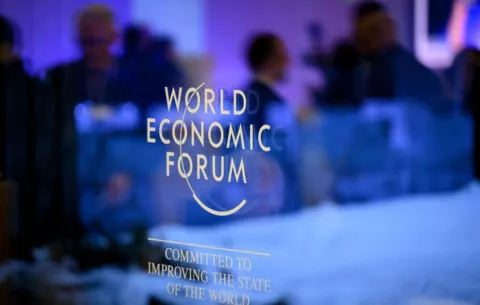 Mulino asistirá al Foro de Davos, visitará Italia y se reunirá con el papa Francisco