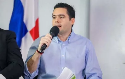 Investigaciones contra  Gaby Carrizo avanzarían, ante ausencia de fuero