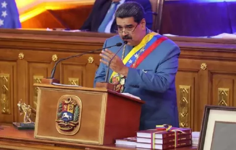 Gobiernos rechazan juramentación de Maduro como presidente de Venezuela 