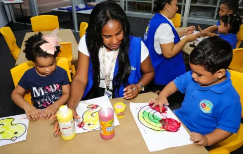 Abren la primera Ludoteca Artística Cultural
