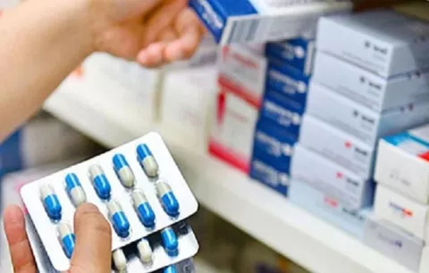 Farmacéuticos lamentan expresión de Mulino sobre 'mafia de las medicinas'