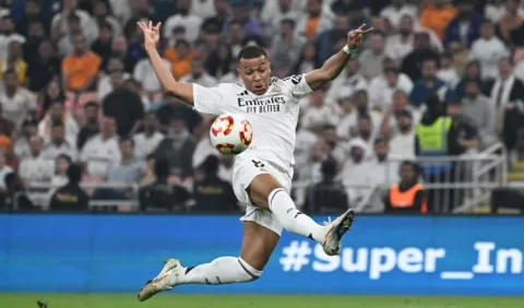 Barcelona y Real Madrid, juegan la Supercopa