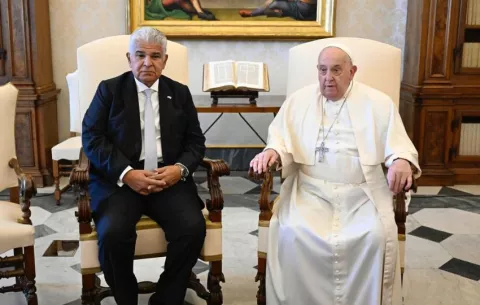 Papa Francisco se reunió con Mulino y manifestó su solidaridad por el Canal de Panamá