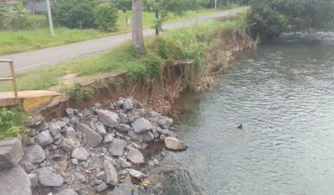Comunidad en Capira teme por puente endeble