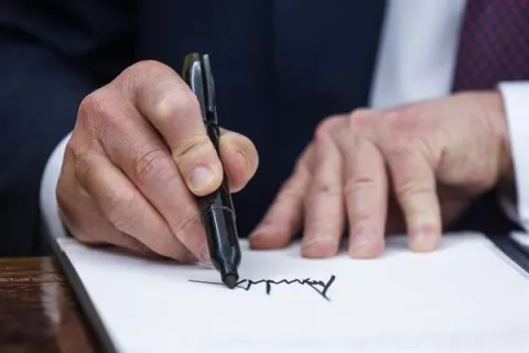 La OMS lamenta la retirada de EEUU de la organización pero espera que 'la reconsidere'