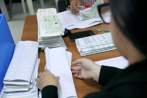 Ifarhu anuncia nuevas fechas de pago de Pase-U y becas nuevas