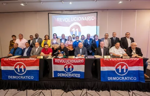 PRD baja de los 600 mil inscritos y pierde más de 9,000 en dos meses