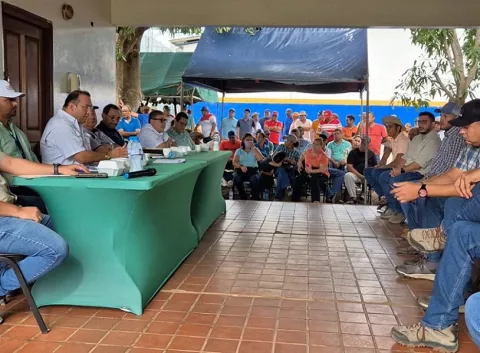 Productores de maíz en Los Santos preocupados  por la cosecha y los incentivos