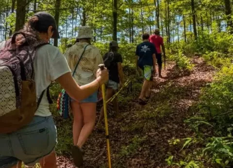 Posicionar los senderos panameños impactaría al turismo y la conservación