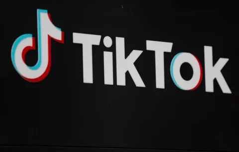 Trump confirma que ampliará el plazo a TikTok y pide que tenga participación de EE.UU.