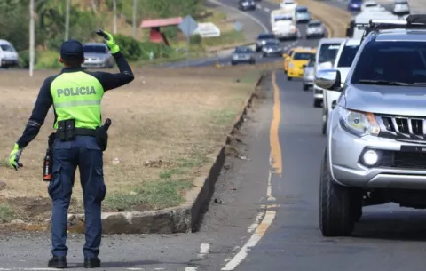 Alrededor de 60 mil vehículos se han movilizado al interior