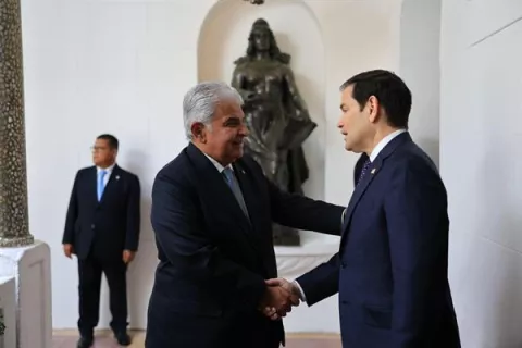 Rubio exige a Mulino 'cambios inmediatos' ante la presencia china en el Canal de Panamá 