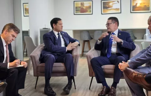 Marco Rubio reconoce labor de Panamá contra la migración irregular