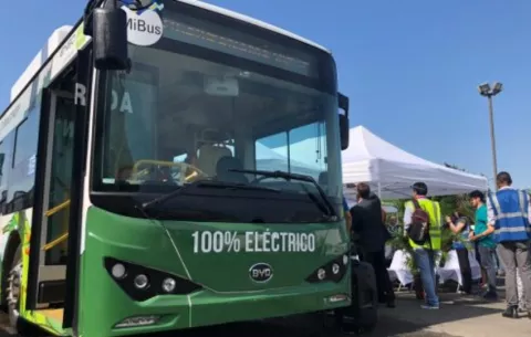 Mi Bus comprará 60 buses eléctricos, anunció José Raúl Mulino