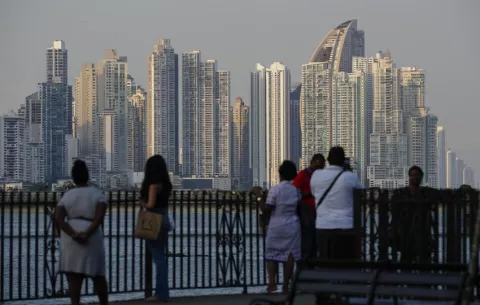 Activos y utilidades del Centro Bancario Internacional de Panamá crecen en  2024