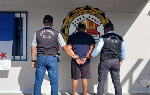 Aplican detención provisional para un hombre por el homicidio de su hijastro de un año