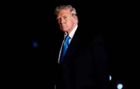 Trump insiste en que piensa 'recuperar el Canal de Panamá, o algo muy gordo va a pasar'