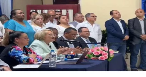 Ejecutivo: 'Udelas y Unachi están secuestradas por la politiquería'