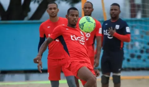 Panamá se afina para el Premundial de Fútbol Playa en Bahamas