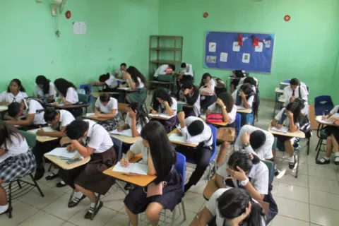 Unos 13 mil estudiantes de primaria reprobaron el año 