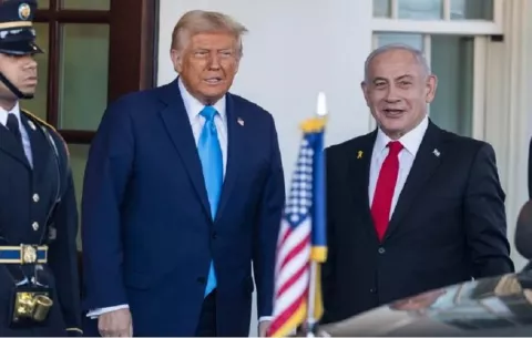 Trump dice que EE.UU. controlará Gaza y Hamás responde que no lo permitirá