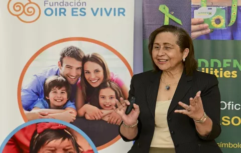 ¡No descuide su salud auditiva! Los riesgos acechan