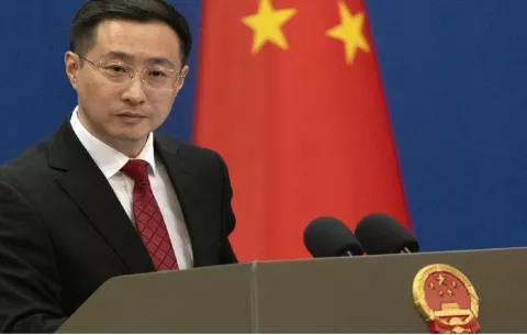 China critica 'presiones' de EE.UU. después de que Panamá no renovase la Ruta de la Seda