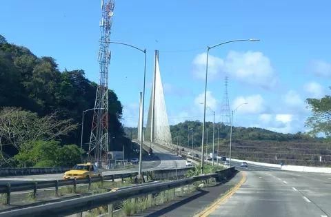 Rehabilitación de Panamericana Oeste y ampliación de las vías al Centenario, próximos proyectos por APP